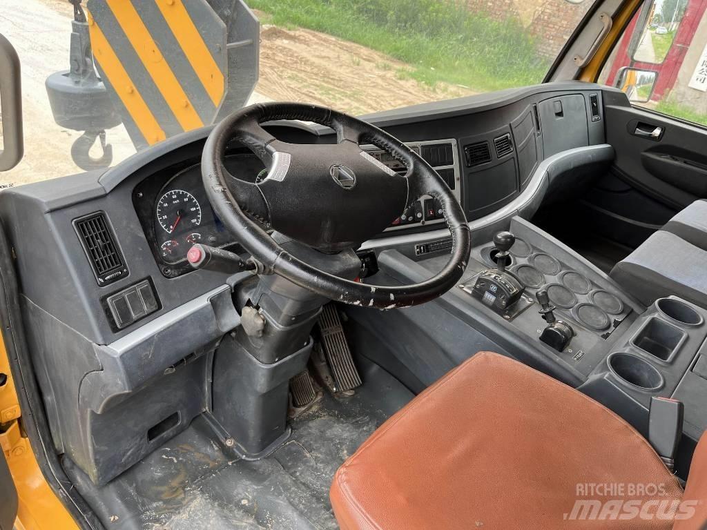 XCMG QY130K-1 Gru per tutti i terreni