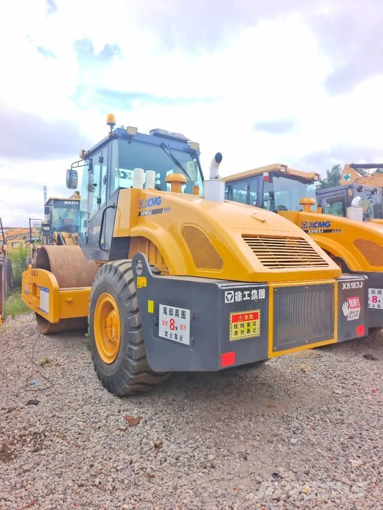 XCMG XS183J Rulli monotamburo