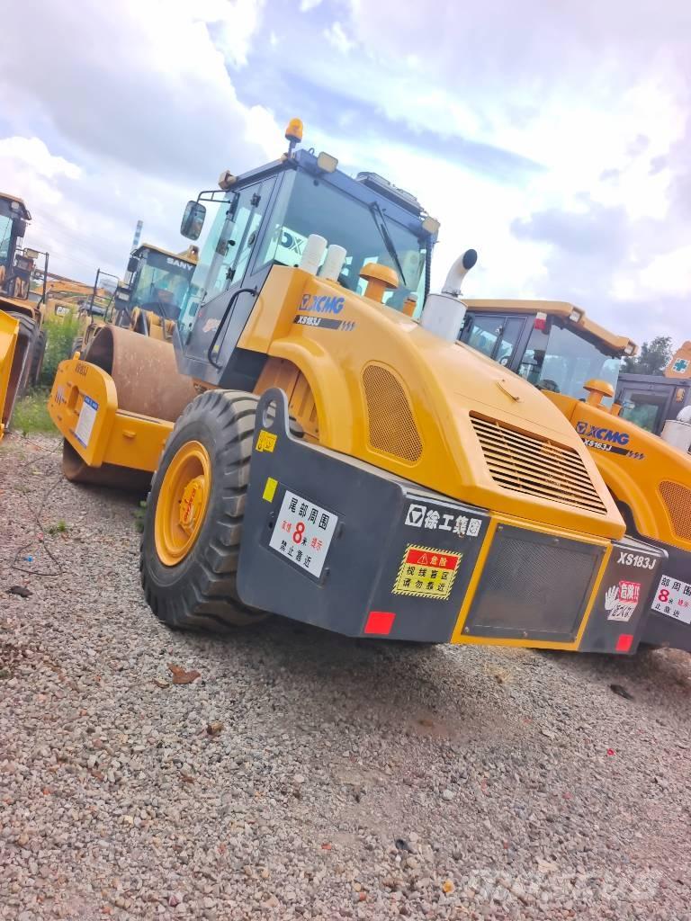 XCMG XS183J Rulli monotamburo