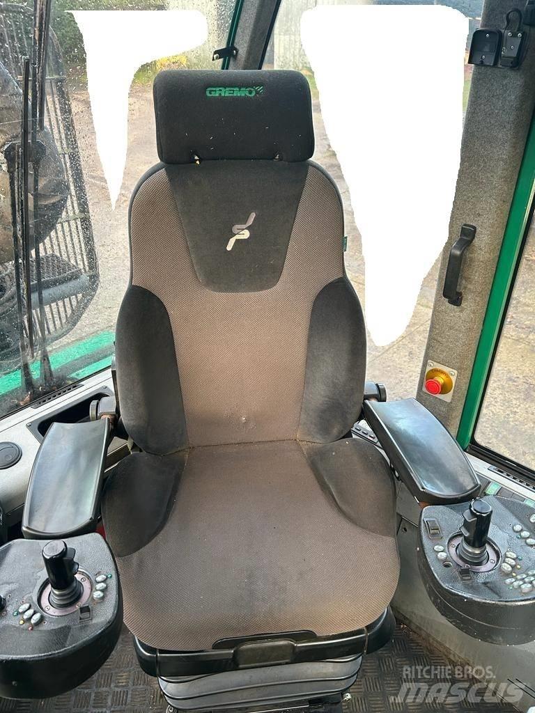 Gremo 1250 F Forwarder