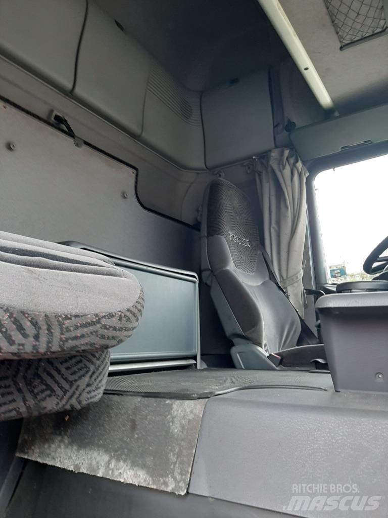 Scania R 124 Motrici centinate