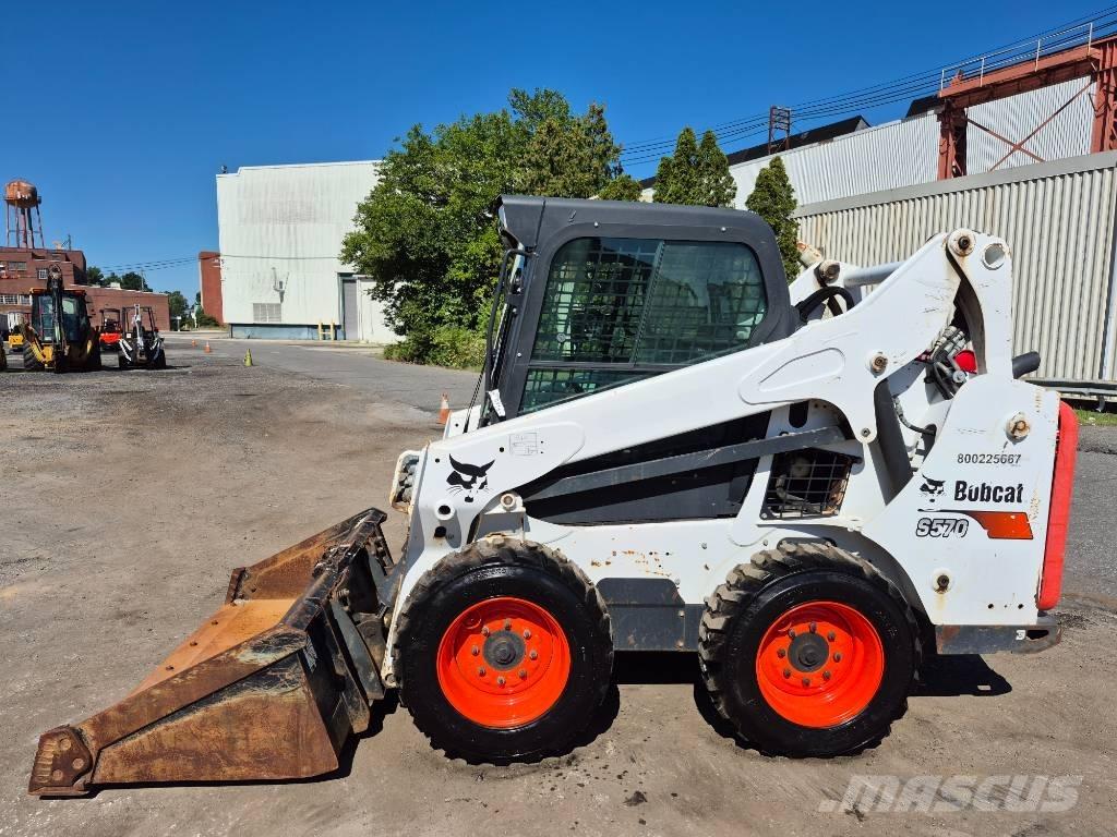 Bobcat S 570 Mini Pale Gommate