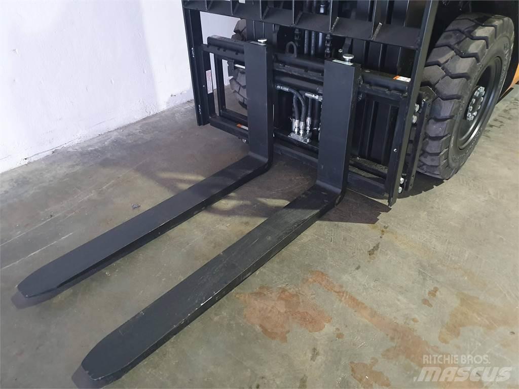  CPCD25T8 S4S Carrelli elevatori diesel