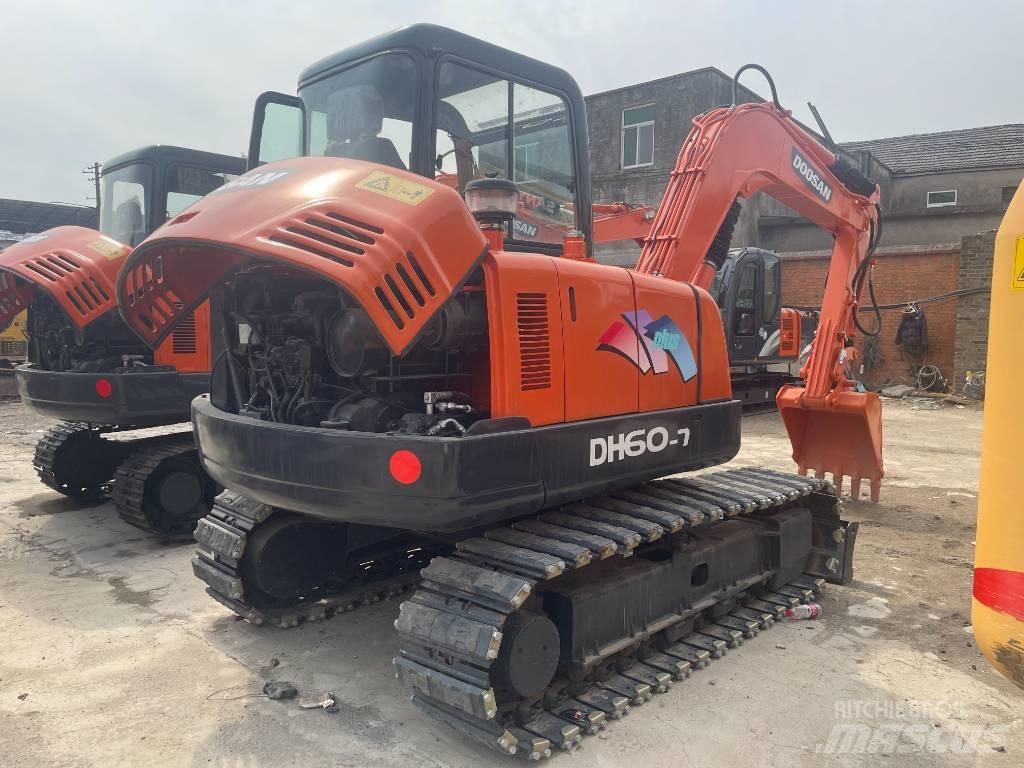 Doosan DH 60 Miniescavatori