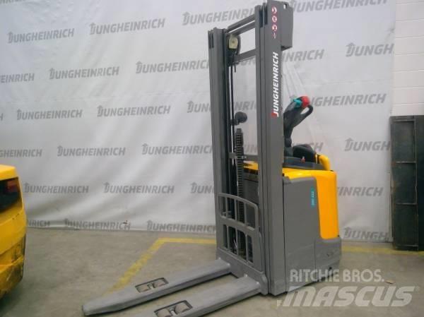 Jungheinrich ERC 212 Carelli stoccatori  automatici-usati