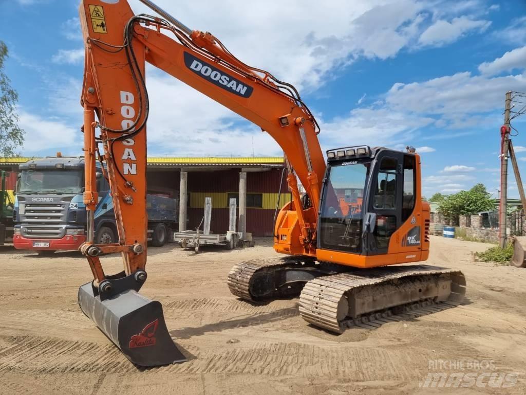 Doosan DX 140 LC-3 Escavatori cingolati
