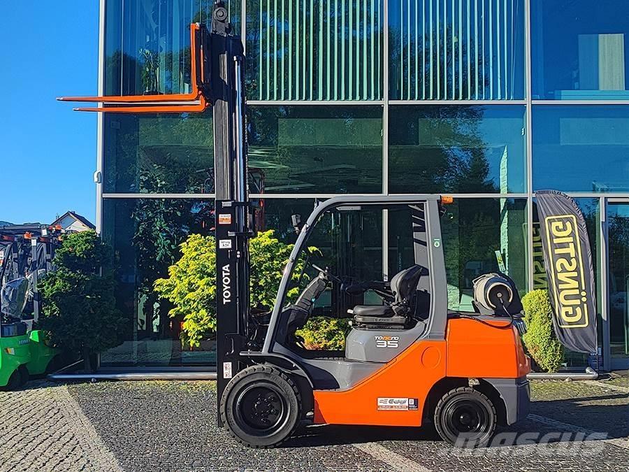 Toyota 02-8FGJF35 Carrelli elevatori GPL