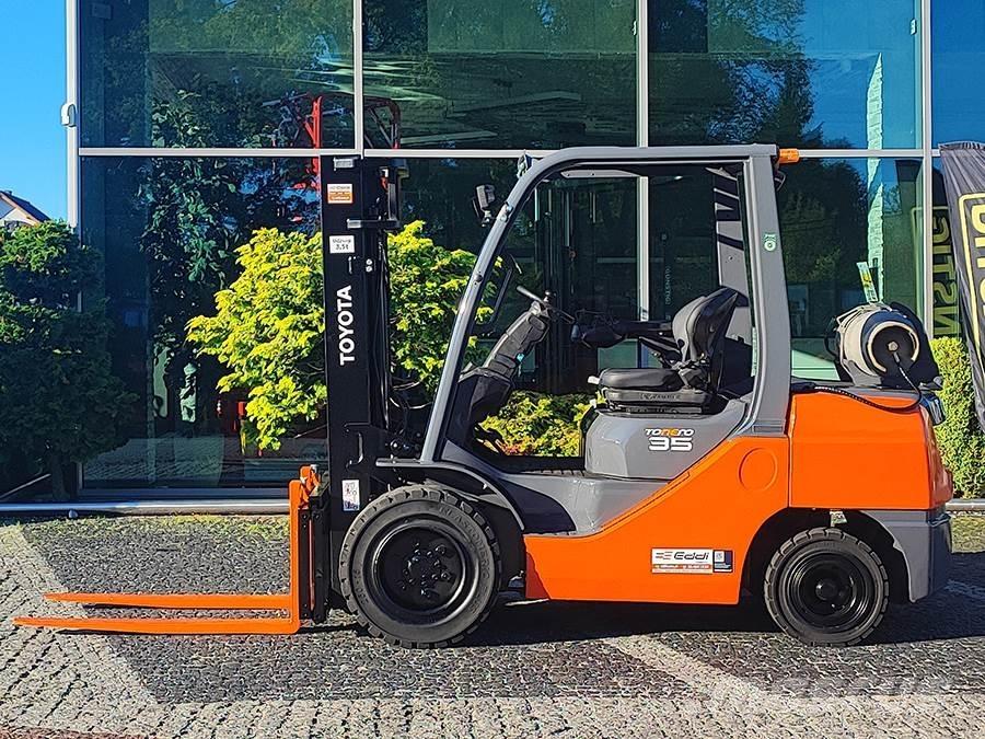 Toyota 02-8FGJF35 Carrelli elevatori GPL