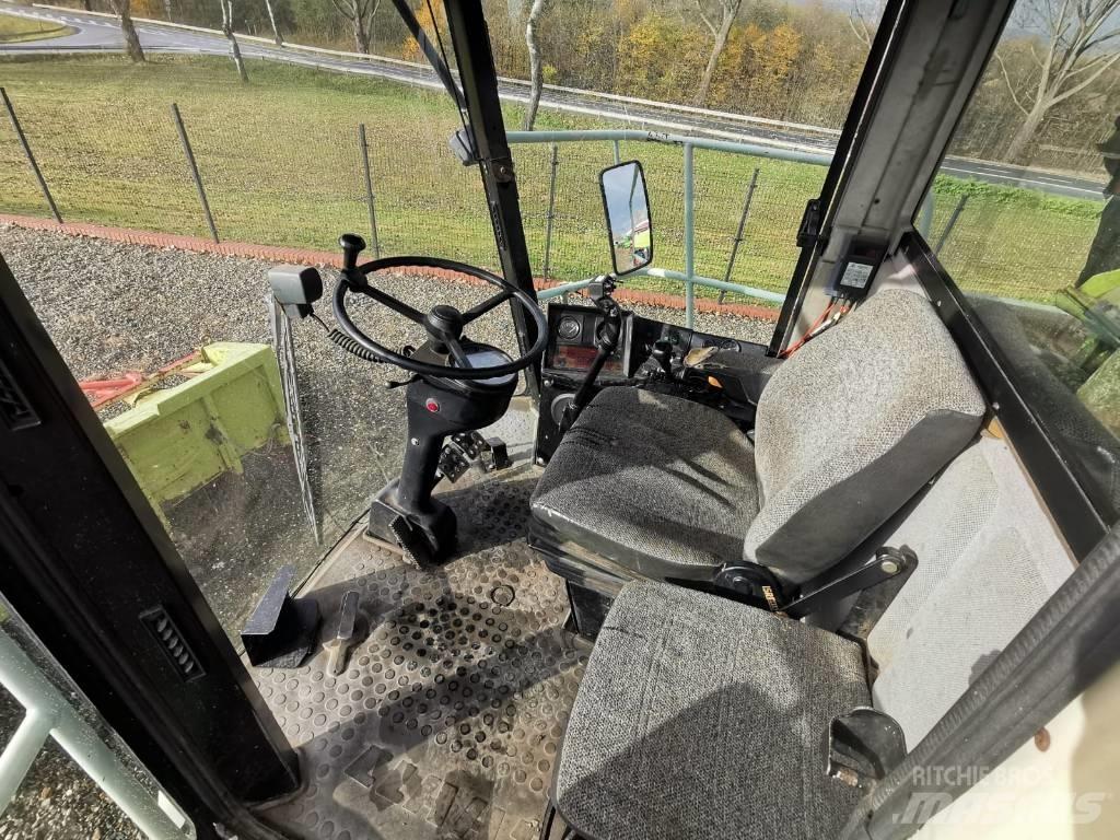 CLAAS Jaguar 860 Trince semoventi