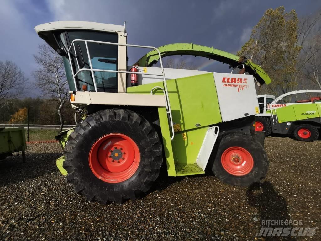 CLAAS Jaguar 860 Trince semoventi