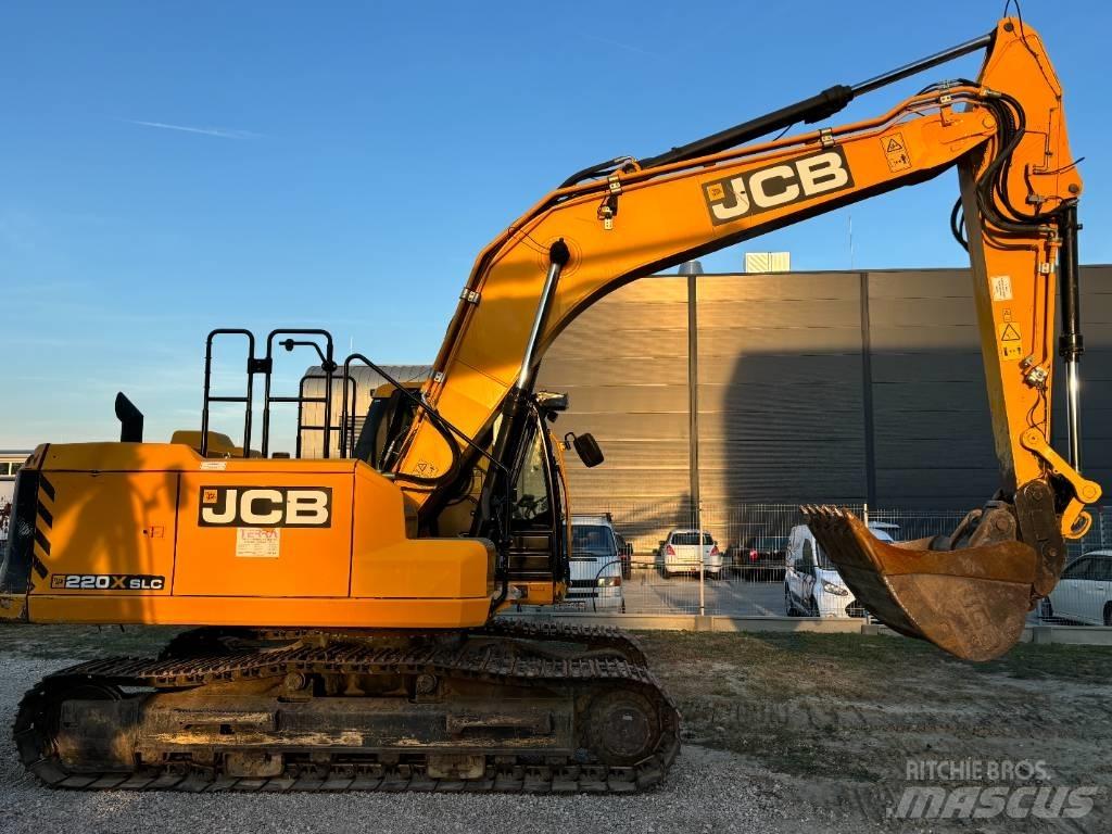 JCB 220 Escavatori cingolati