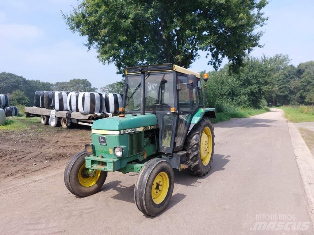 John Deere 1040 Trattori