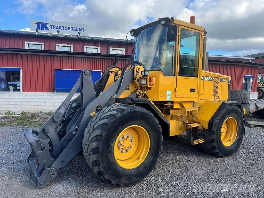 Volvo L 50 D Pale gommate
