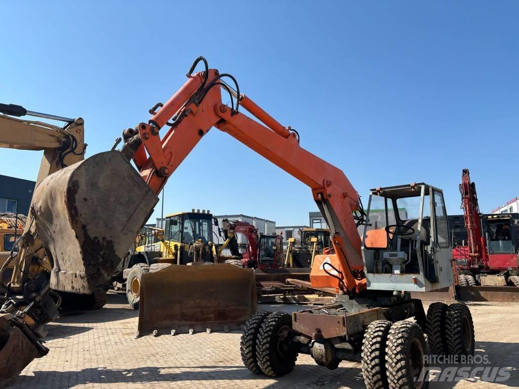 Atlas 120.2E Escavatori gommati
