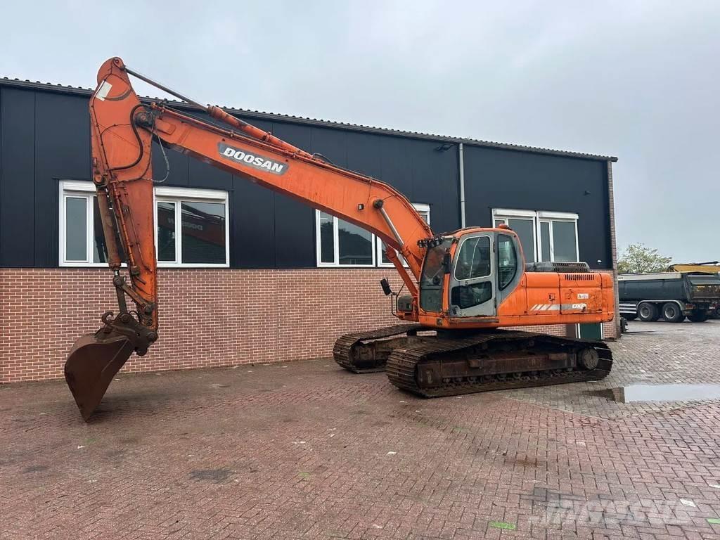 Doosan DX255LC Escavatori cingolati
