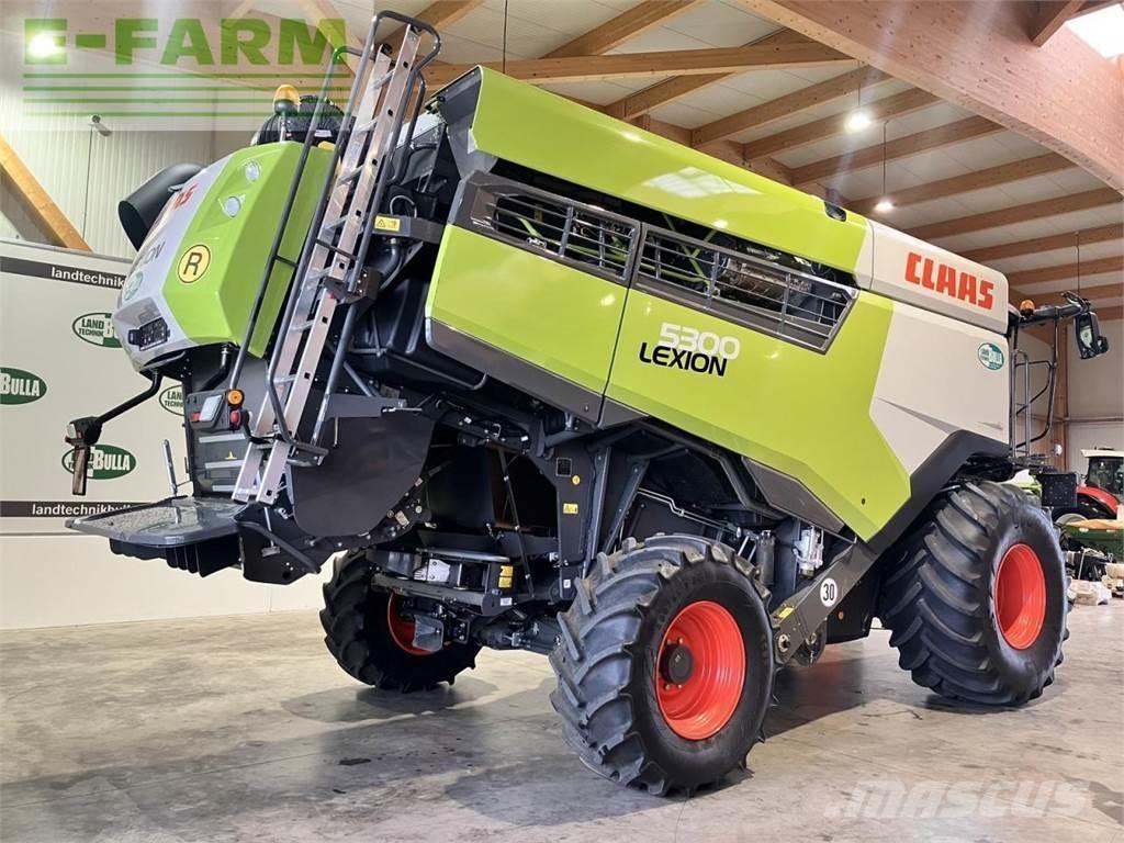 CLAAS lexion 5300 Mietitrebbiatrici
