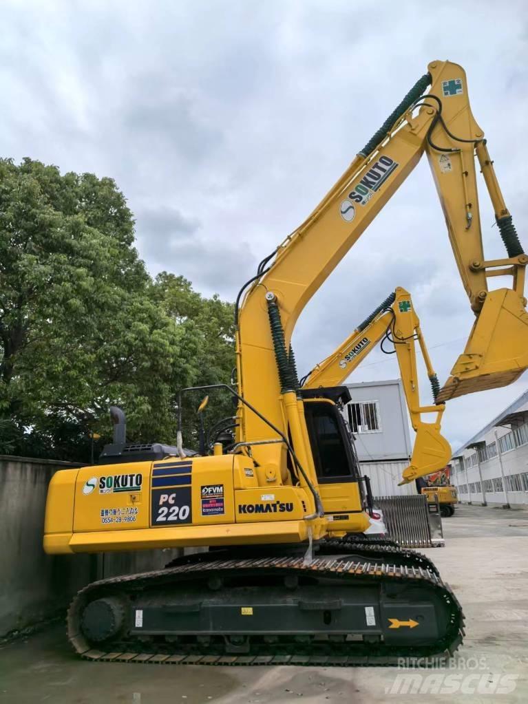 Komatsu PC 220-8 Escavatori cingolati