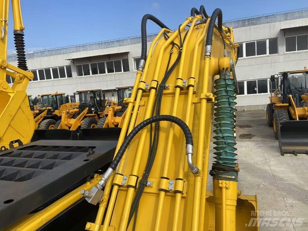 Komatsu PC 220-8 Escavatori cingolati