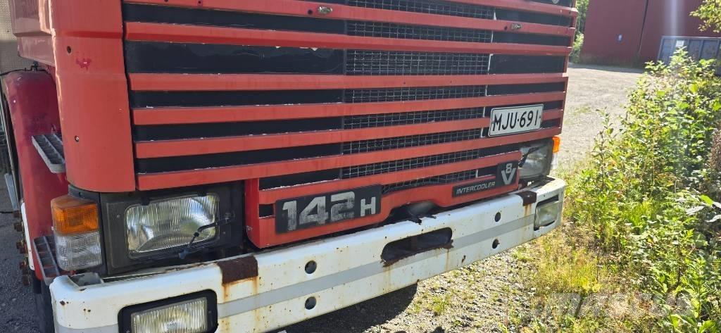 Scania 142 H Camion Pompieri