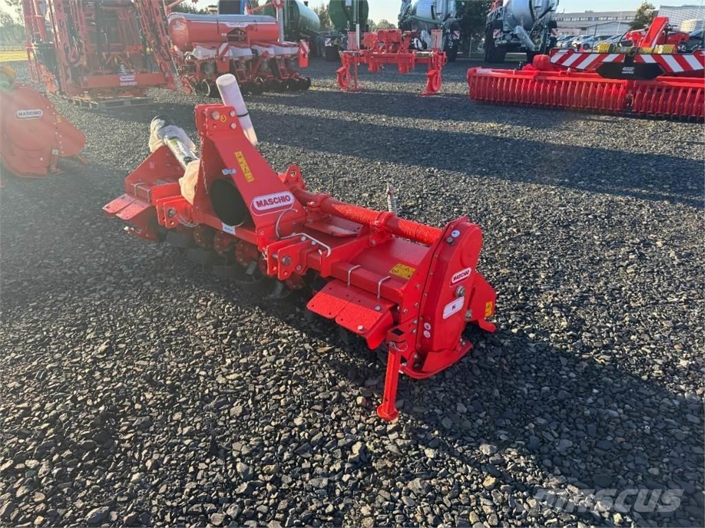 Maschio H 205 Lavori per la preparazione del terreno