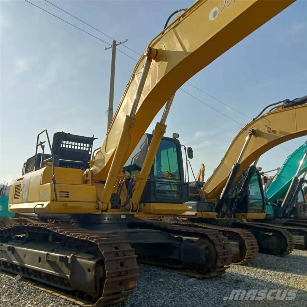 Komatsu PC450-8 Escavatori cingolati