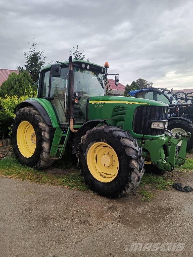 John Deere 6820 6820 Trattori