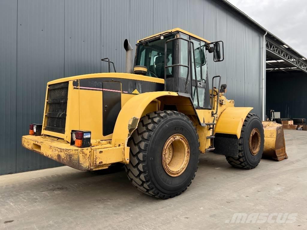 CAT 950G Pale gommate