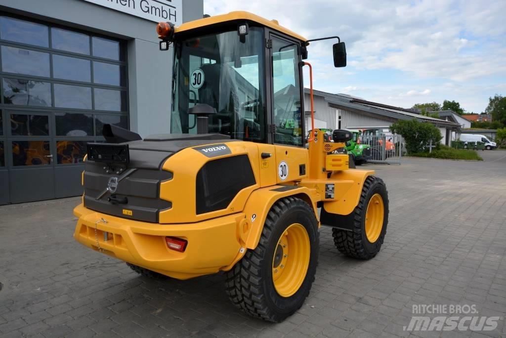 Volvo L 35 HS Pale gommate