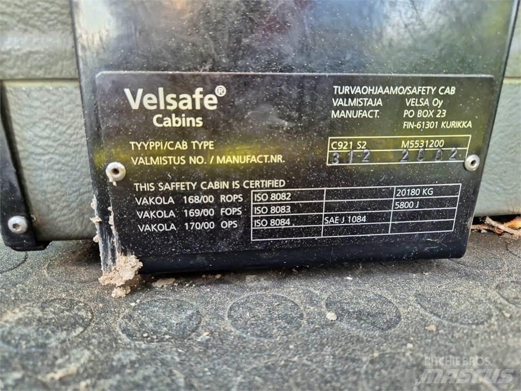 Valmet 901.2 Abbattitrici, Disboscatrici