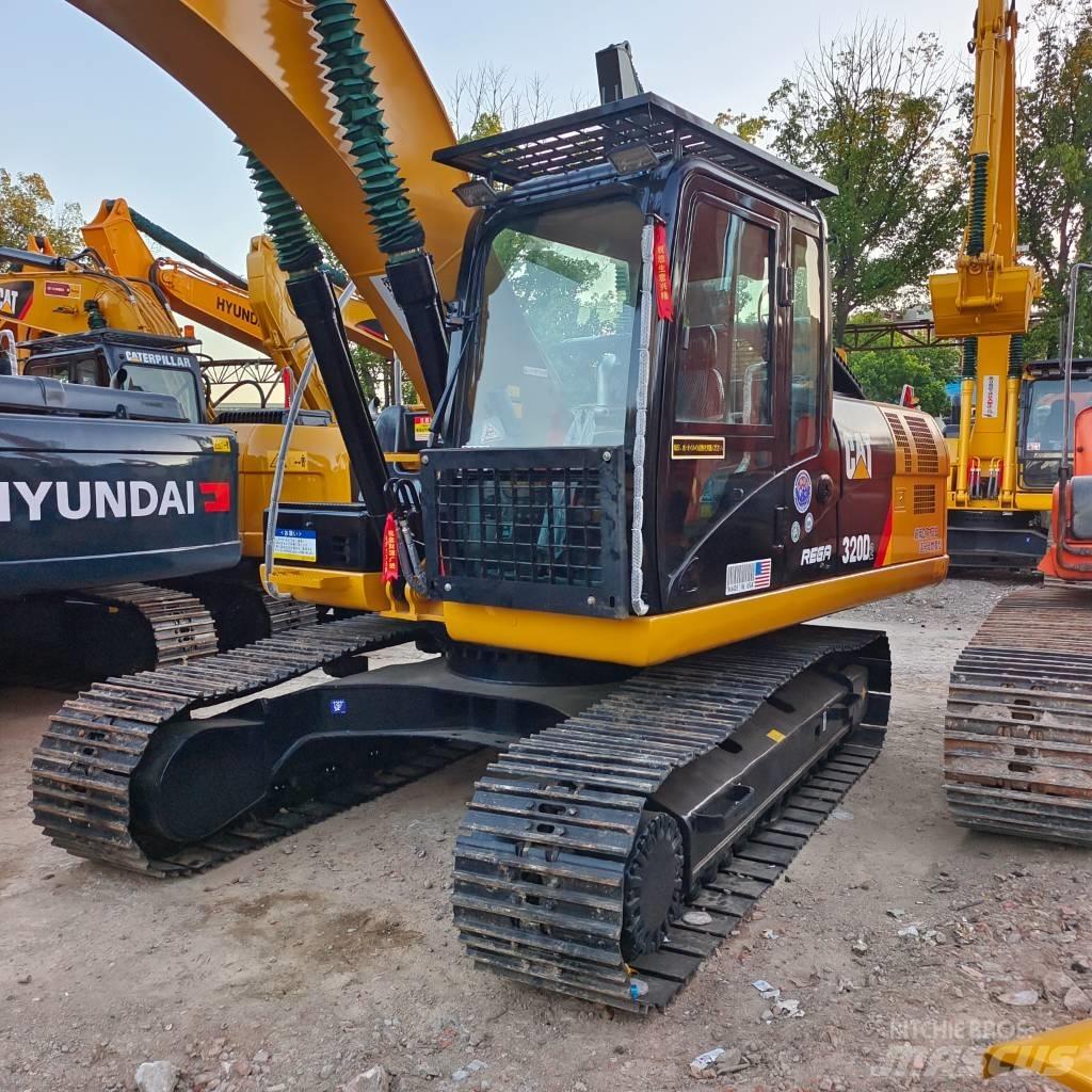 CAT 320 D2L Escavatori cingolati