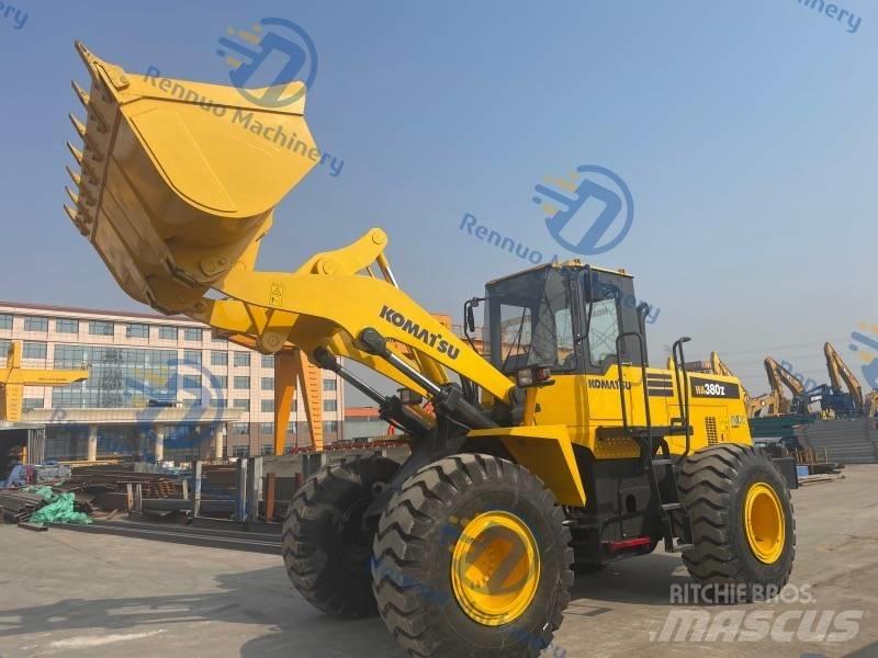 Komatsu WA380 Pale gommate