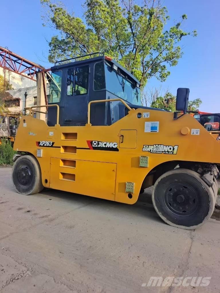 XCMG XP 263 Rulli gommati