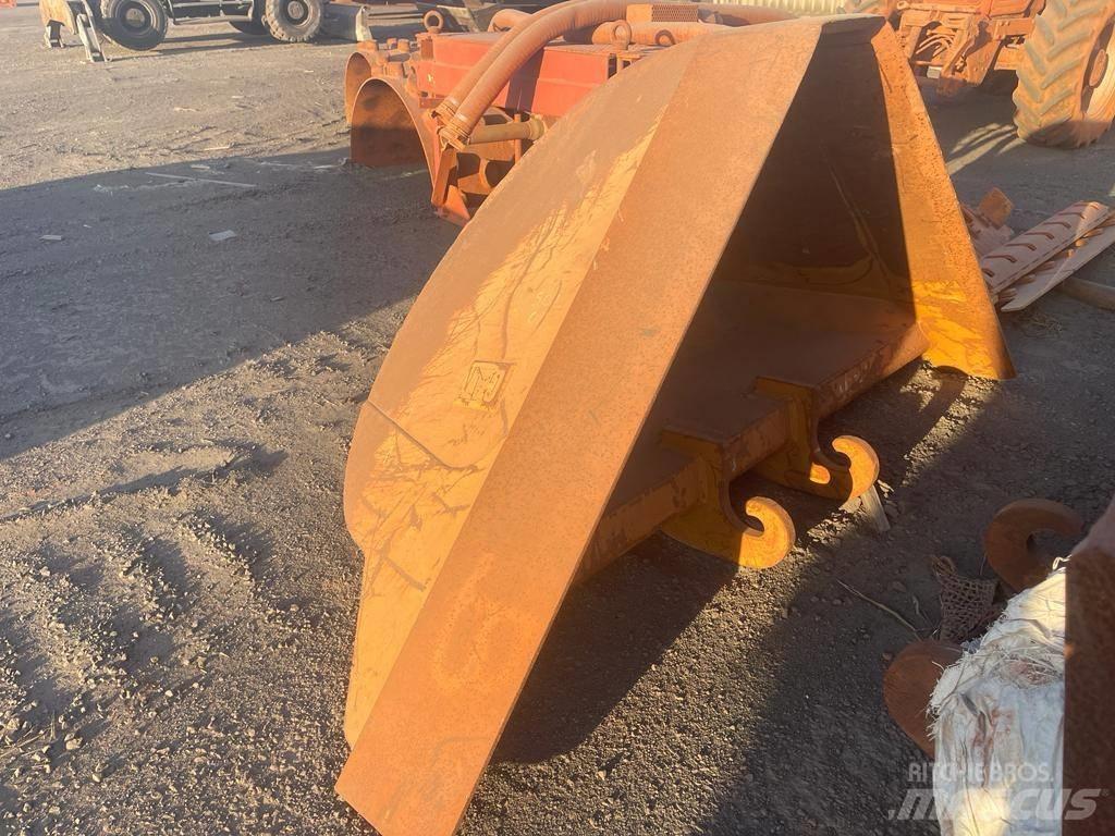 CAT 320 E Escavatori cingolati