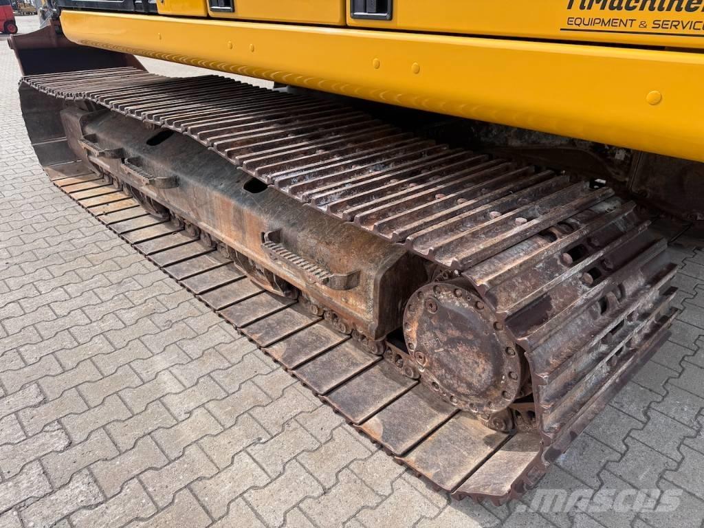 CAT 323 Escavatori cingolati