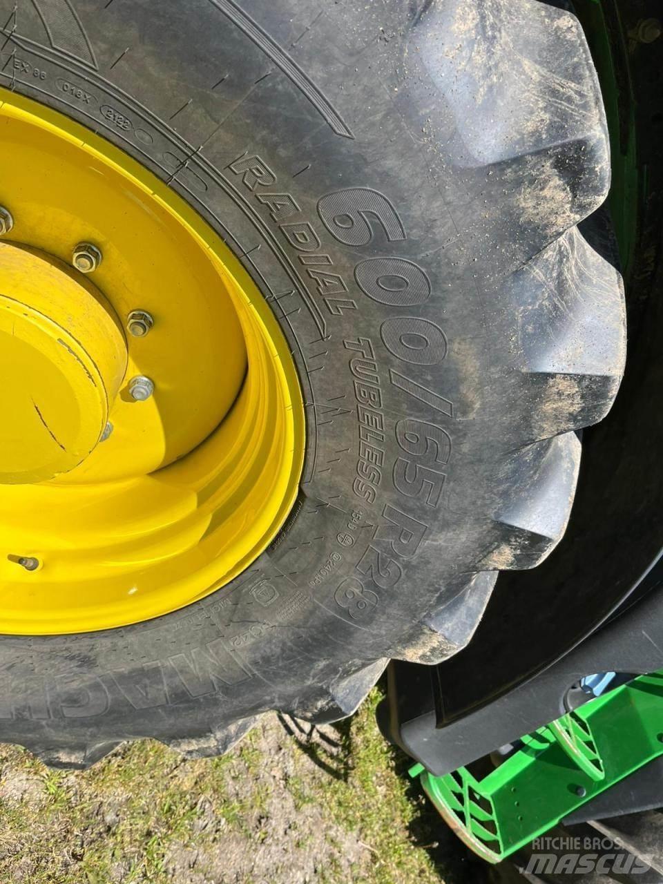 John Deere 6R 165 Trattori