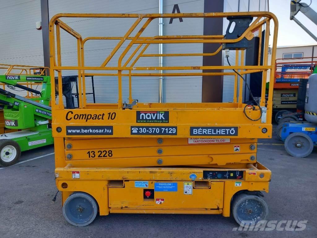 Haulotte Compact 10 Piattaforme a pantografo
