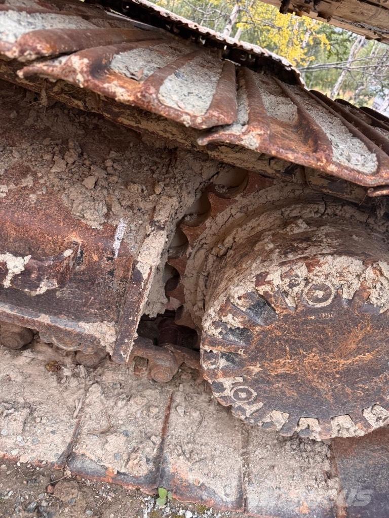 CAT 323 D L Escavatori cingolati