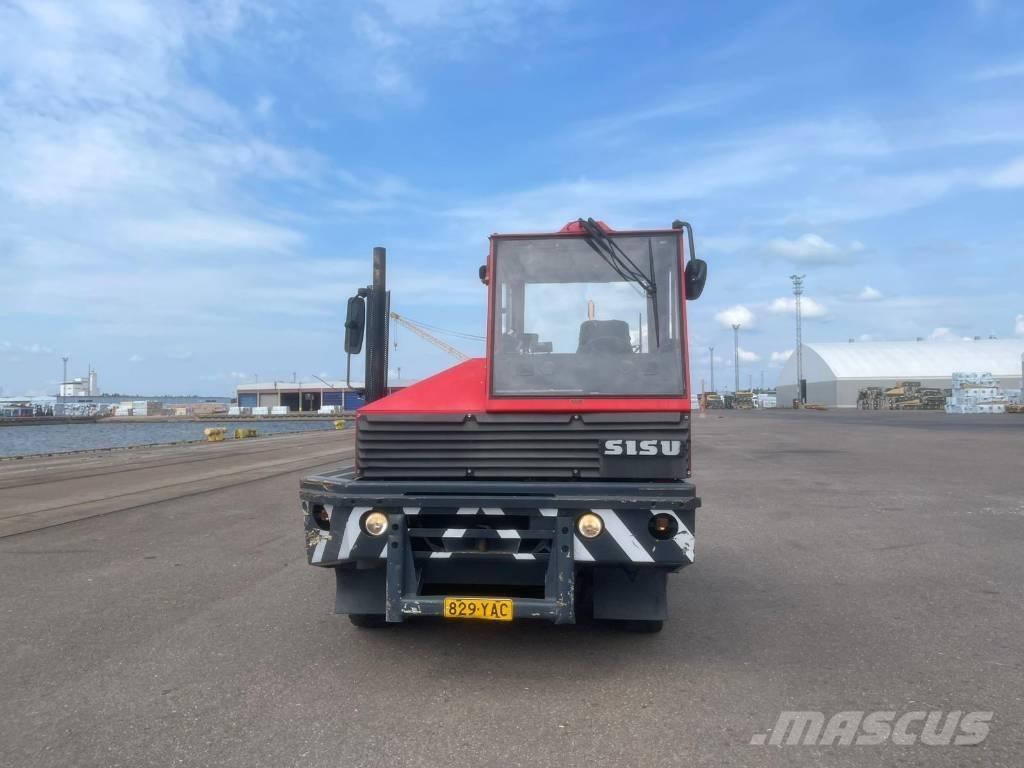Sisu TR180CL Trattori portuali