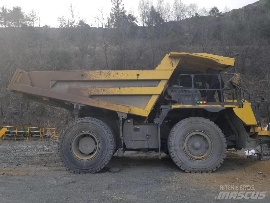  コマツ HD405-8 Dumper cingolati