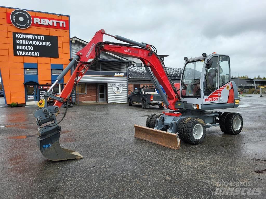 Neuson 6502 WD Escavatori gommati