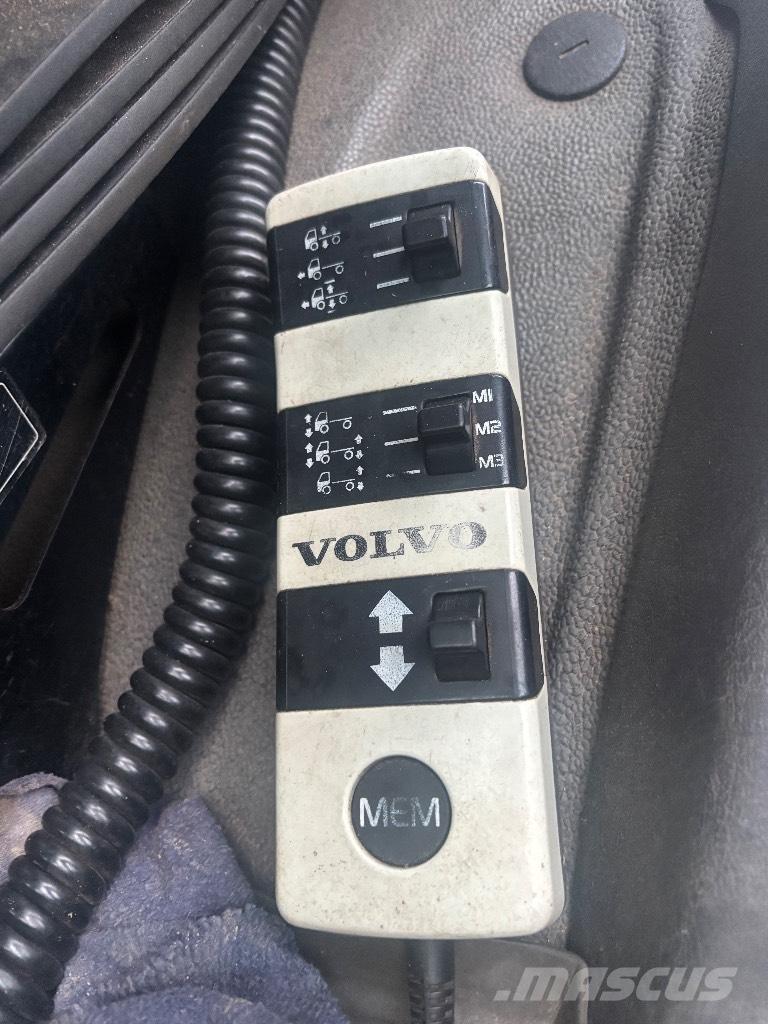 Volvo FM 7 250 Trasportatore per veicoli