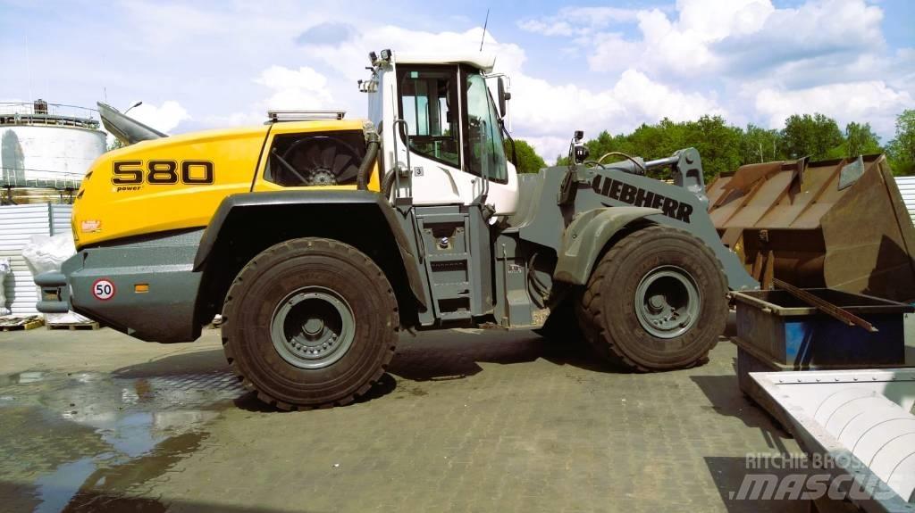 Liebherr L 580 Pale gommate