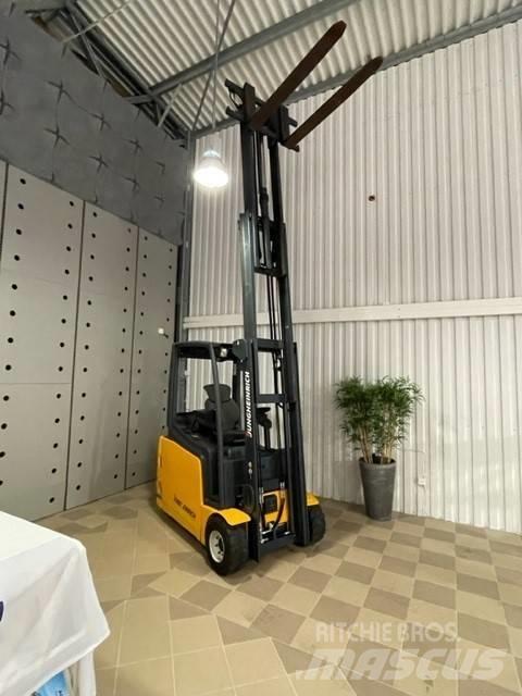 Jungheinrich EFG 218 Carrelli elevatori elettrici