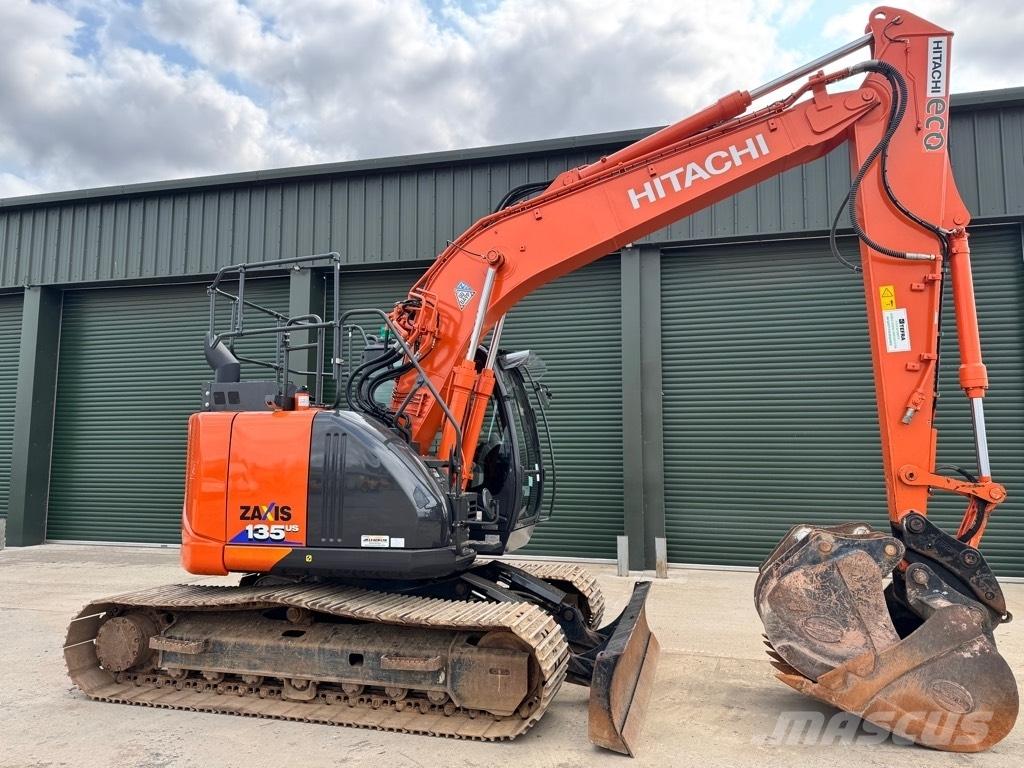 Hitachi ZX 135USBL-6 Escavatori cingolati