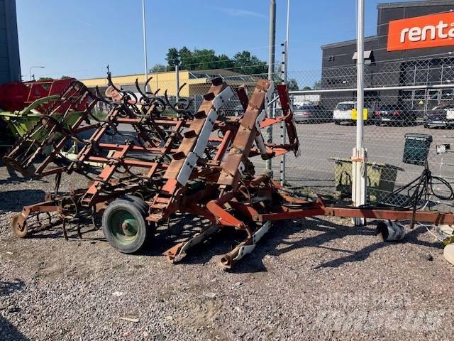 Kverneland Harv 6m Erpici