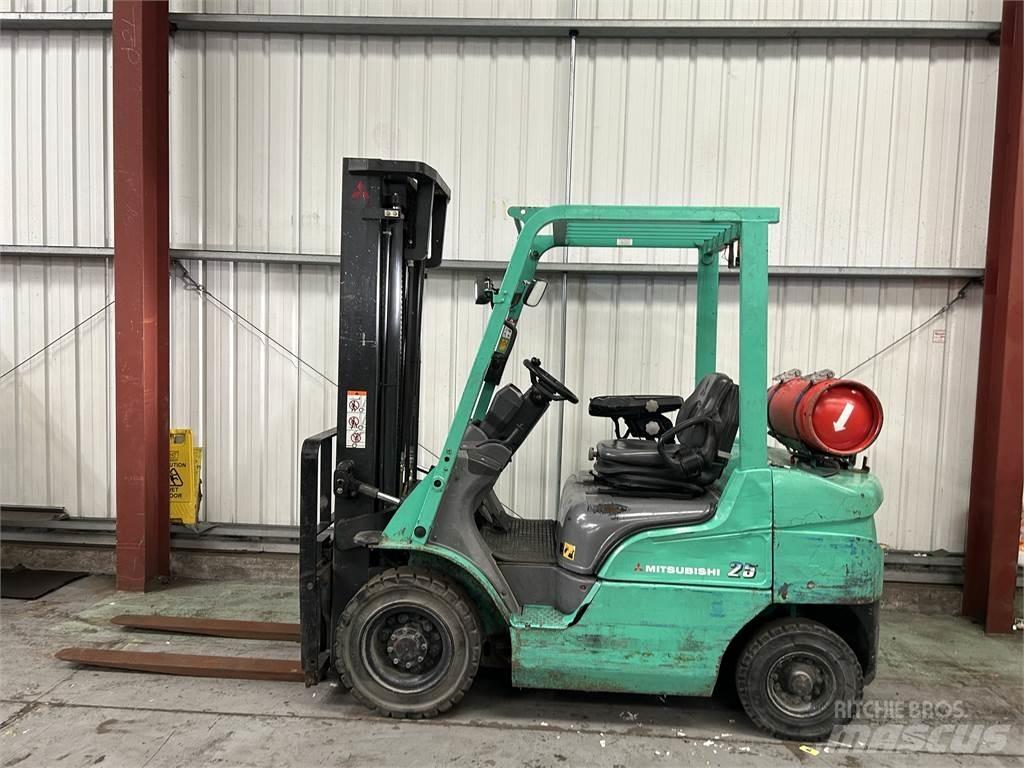 Mitsubishi FG25NT Carrelli elevatori GPL