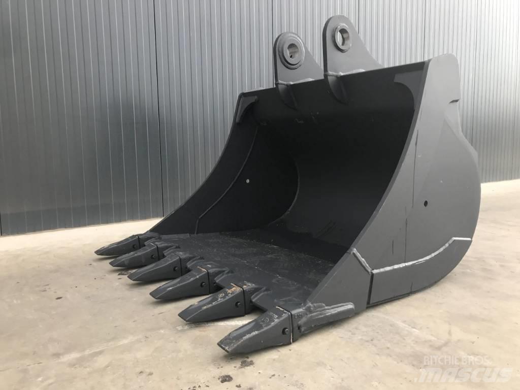 Volvo EC220 Benne