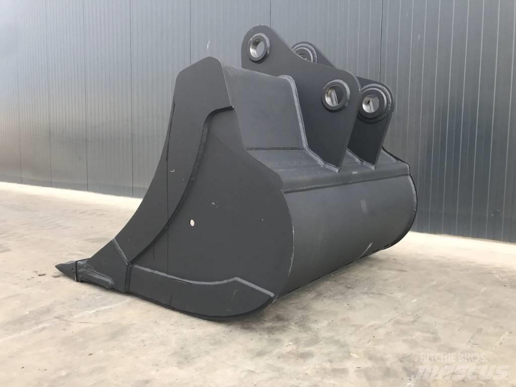 Volvo EC220 Benne