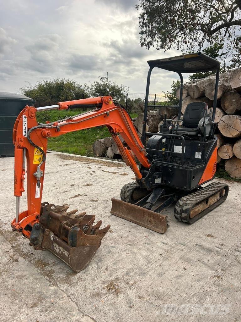 Hitachi ZX 17 U-2 Miniescavatori