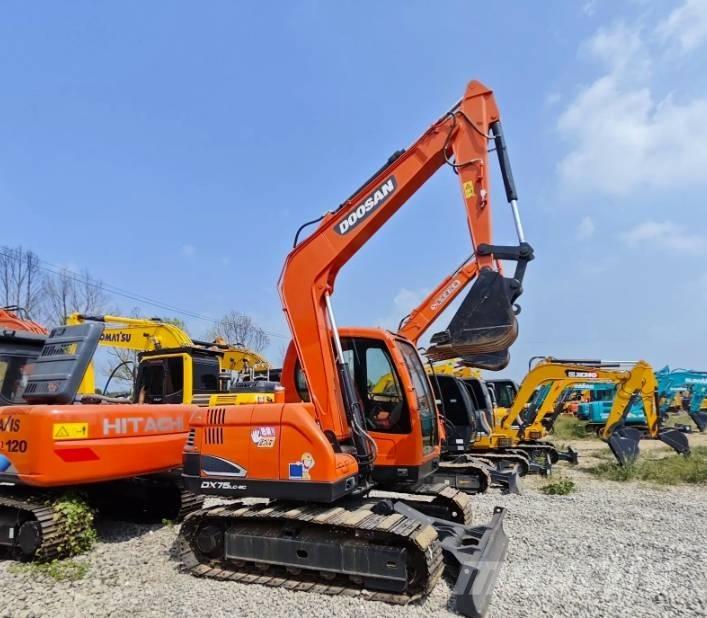 Doosan DX75-9C Escavatori medi 7t - 12t